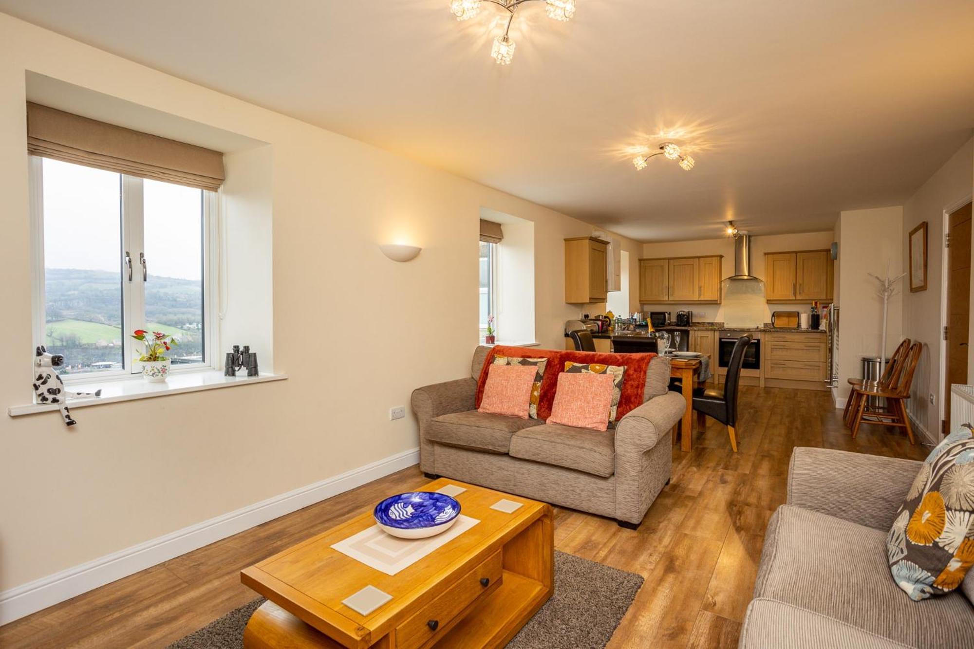 Skylark View, Most Stunning Views Over Matlock. 매틀록 외부 사진